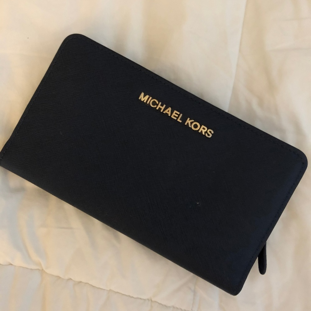 Navy & Gold Michael Kors Wallet